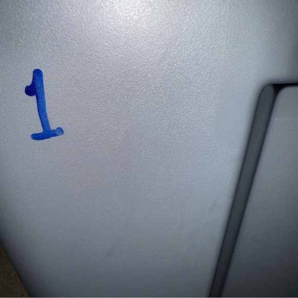 Bershka Neon Yellow Crop Top T-Shirt M/L Tour 2001 Europe XX Special - Picture 7 of 7